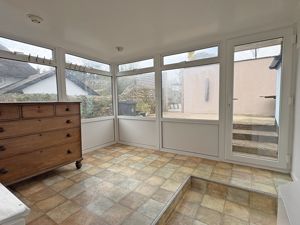 Photo 5- click for photo gallery